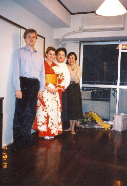 Po japonském turné Věra dostala kimono, 1998g